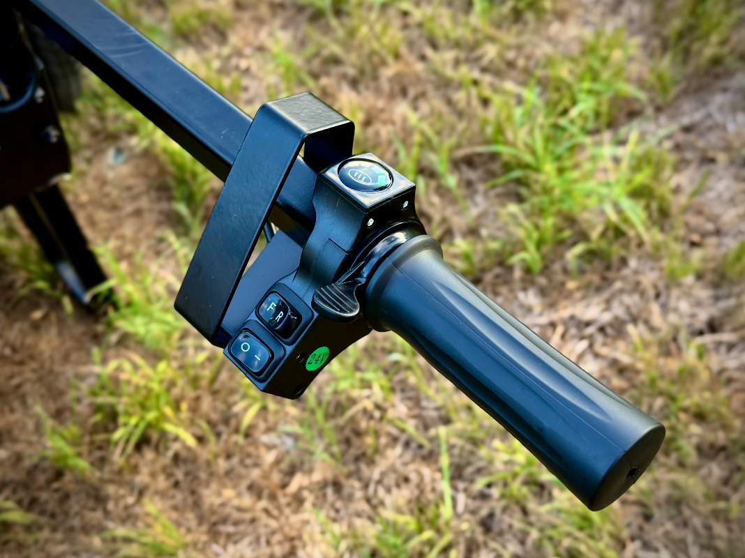 Chore Warrior Powered Wheelbarrow Bundle (350lbs capacity) $45 a Day Rental + $20 Drop Off and Pick Up